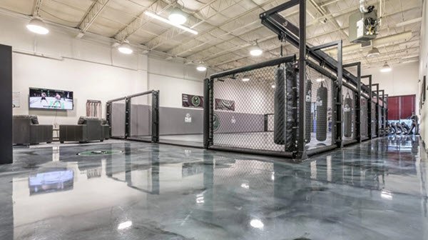 PRO Garage Renovations Commercial and Industrial Services